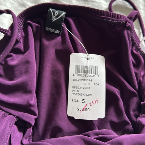 Windsor dress - Picture 2 of 3